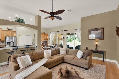 Villa ou maison à vendre à Apopka, Floride: 4 chambres, 261.33 m2 № 1528958 - photo 8