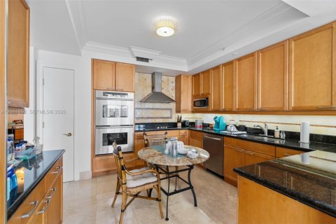 Condo in Aventura, Florida, 2 bedrooms  № 2075294 - photo 14