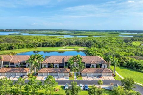 Condominio en venta en Bradenton, Florida, 2 dormitorios, 159.42 m2 № 1851135 - foto 4