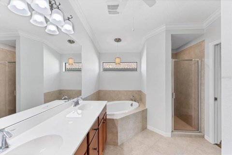 Copropriété à vendre à Bradenton, Floride: 2 chambres, 159.42 m2 № 1851135 - photo 27
