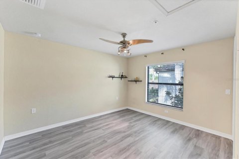 Copropriété à vendre à Bradenton, Floride: 2 chambres, 159.42 m2 № 1851135 - photo 28