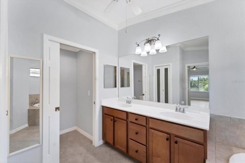 Condominio en venta en Bradenton, Florida, 2 dormitorios, 159.42 m2 № 1851135 - foto 26