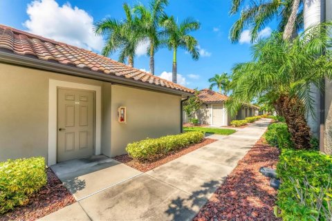 Condominio en venta en Bradenton, Florida, 2 dormitorios, 159.42 m2 № 1851135 - foto 15