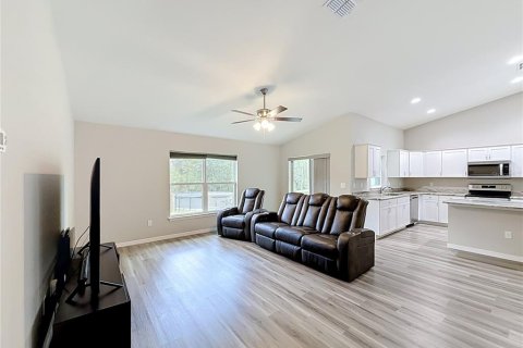 Villa ou maison à vendre à Dunnellon, Floride: 3 chambres, 163.51 m2 № 2330057 - photo 13