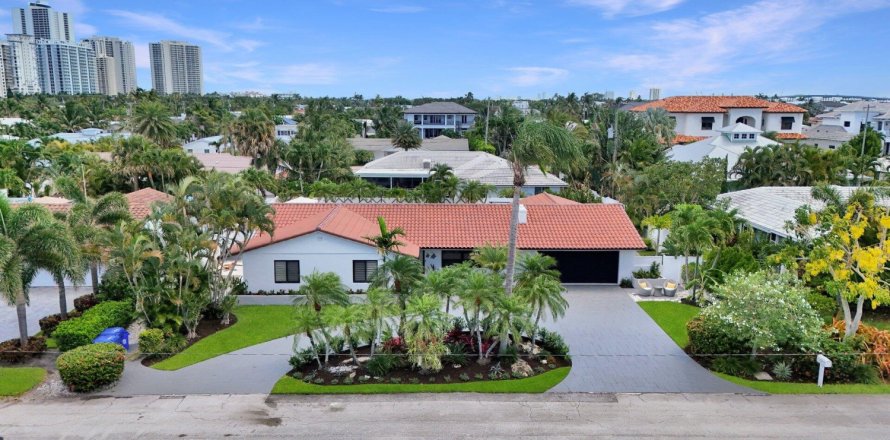 Casa en Riviera Beach, Florida 4 dormitorios, 239.97 m2 № 1222671