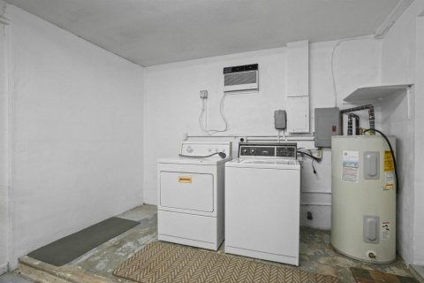 Casa en venta en Fort Lauderdale, Florida, 3 dormitorios, 113.15 m2 № 2246512 - foto 27