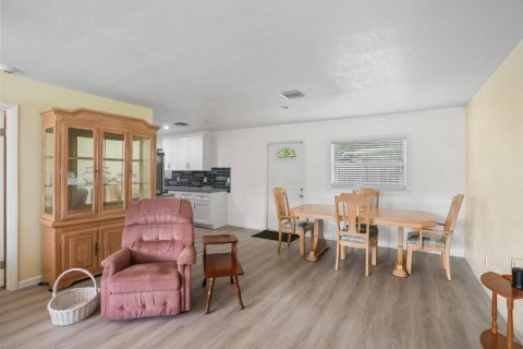 Casa en venta en Fort Lauderdale, Florida, 3 dormitorios, 113.15 m2 № 2246512 - foto 9