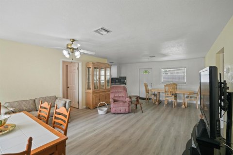 Casa en venta en Fort Lauderdale, Florida, 3 dormitorios, 113.15 m2 № 2246512 - foto 6