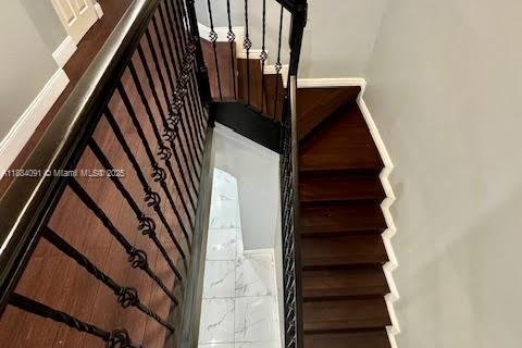 Adosado en alquiler en Fort Lauderdale, Florida, 3 dormitorios, 200.85 m2 № 1941187 - foto 11