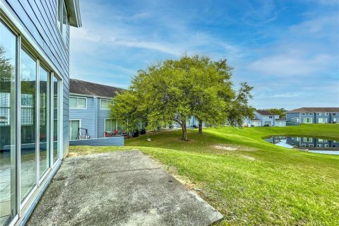 Townhouse in Davenport, Florida 3 bedrooms, 139.35 sq.m. № 2229167 - photo 13