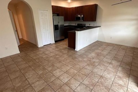 Townhouse in Orlando, Florida 3 bedrooms, 120.59 sq.m. № 1139981 - photo 2