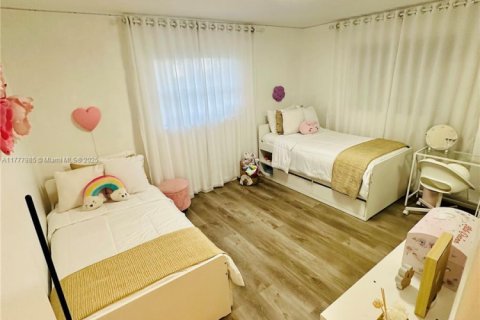 Casa en venta en Tamarac, Florida, 3 dormitorios, 135.17 m2 № 1696822 - foto 19