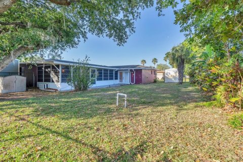 House in Lehigh Acres, Florida 3 bedrooms, 160.26 sq.m. № 1869748 - photo 26