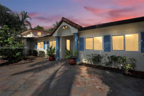 House in Delray Beach, Florida 14.49 sq.m. № 2041883 - photo 9