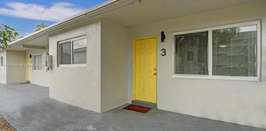 Villa ou maison à Fort Lauderdale, Floride 1 chambre, 55.74 m2 № 1881981