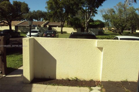 Купить виллу или дом в Майами, Флорида 3 спальни, 103.03м2, № 2048552 - фото 3