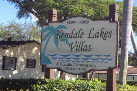 Купить виллу или дом в Майами, Флорида 3 спальни, 103.03м2, № 2048552 - фото 10