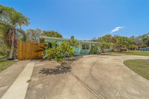 Casa en venta en Seminole, Florida, 3 dormitorios, 165.83 m2 № 1885706 - foto 22