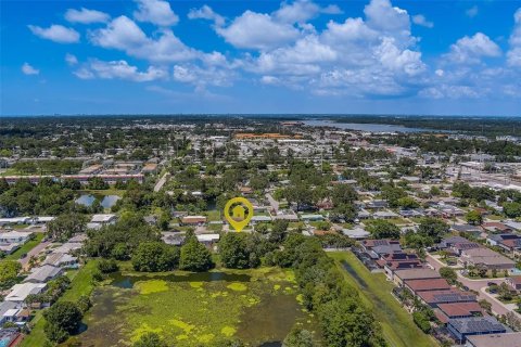 Casa en venta en Seminole, Florida, 3 dormitorios, 165.83 m2 № 1885706 - foto 8
