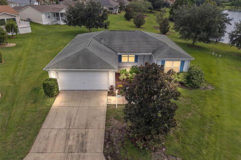 House in The Villages, Florida 3 bedrooms, 129.32 sq.m. № 2364796
