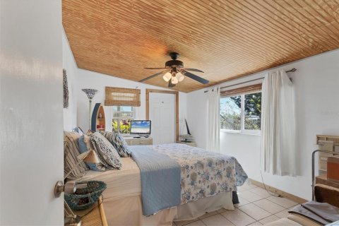 House in Port Charlotte, Florida 3 bedrooms, 135.27 sq.m. № 1571460 - photo 16