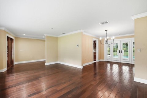 Casa en venta en Tampa, Florida, 4 dormitorios, 188.31 m2 № 2384462 - foto 16