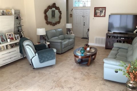 House in Orlando, Florida 3 bedrooms, 129.88 sq.m. № 2120168 - photo 17