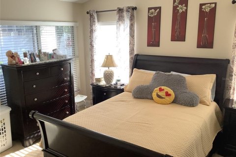 House in Orlando, Florida 3 bedrooms, 129.88 sq.m. № 2120168 - photo 10