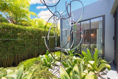 Casa en alquiler en Miami Beach, Florida, 3 dormitorios, 271.46 m2 № 1973011 - foto 28