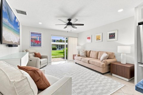 Copropriété à vendre à Sarasota, Floride: 1 chambre, 67.63 m2 № 2400926 - photo 5