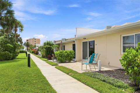 Copropriété à vendre à Sarasota, Floride: 1 chambre, 67.63 m2 № 2400926 - photo 3