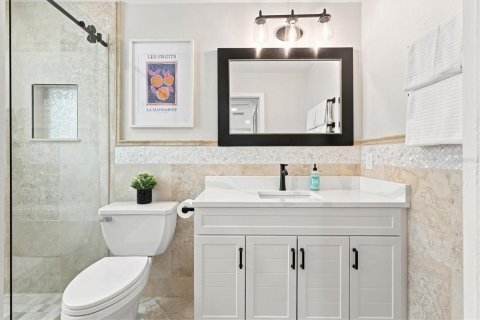 Copropriété à vendre à Sarasota, Floride: 1 chambre, 67.63 m2 № 2400926 - photo 15