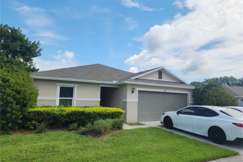 Casa en venta en Lakeland, Florida, 4 dormitorios, 158.03 m2 № 1918791 - foto 1