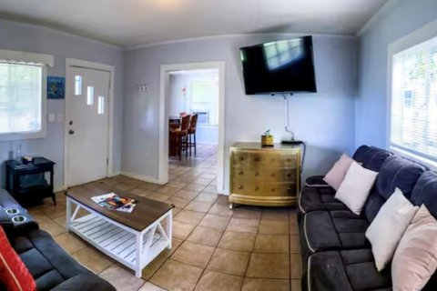 House in Ocala, Florida 2 bedrooms, 84.08 sq.m. № 1795406 - photo 7