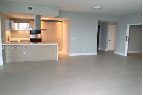 Condo à North Miami Beach, Floride, 2 chambres  № 2154157