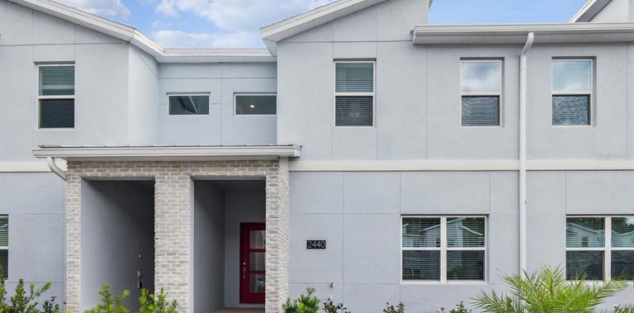 Townhouse in Kissimmee, Florida 4 bedrooms, 176.7 sq.m. № 2231829