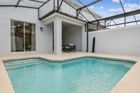 Townhouse in Kissimmee, Florida 4 bedrooms, 176.7 sq.m. № 2231829 - photo 17