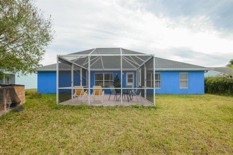 House in Port St. Lucie, Florida 3 bedrooms, 189.06 sq.m. № 2182760 - photo 29