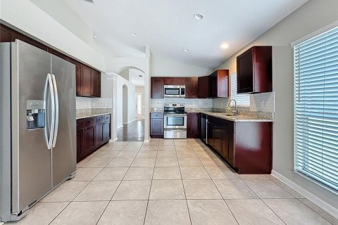 Купить виллу или дом в Уэсли-Чепел, Флорида 9 комнат, 181.72м2, № 1533335 - фото 11