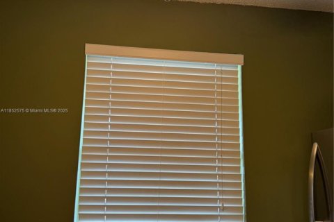 Condominio en venta en Margate, Florida, 2 dormitorios, 75.72 m2 № 1958486 - foto 18