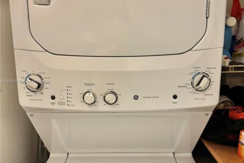 Condominio en venta en Margate, Florida, 2 dormitorios, 75.72 m2 № 1958486 - foto 3