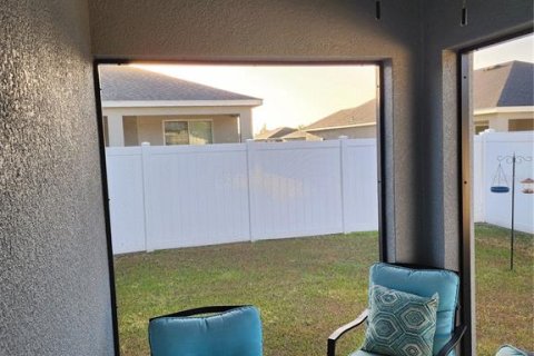 House in Eagle Lake, Florida 4 bedrooms, 151.15 sq.m. № 1571793 - photo 29