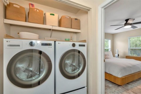 Adosado en alquiler en Valrico, Florida, 2 dormitorios, 126.72 m2 № 2207380 - foto 28