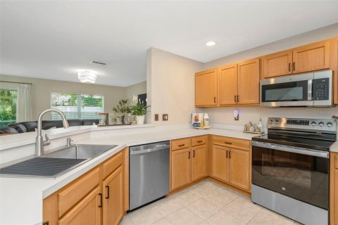 Adosado en alquiler en Valrico, Florida, 2 dormitorios, 126.72 m2 № 2207380 - foto 12