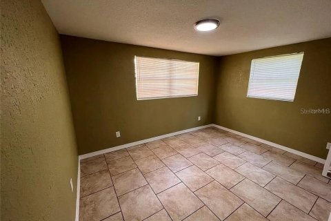 Casa en alquiler en Winter Haven, Florida, 4 dormitorios, 116.31 m2 № 1876990 - foto 8