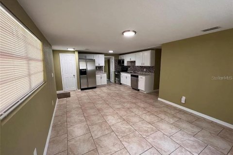 Casa en alquiler en Winter Haven, Florida, 4 dormitorios, 116.31 m2 № 1876990 - foto 4