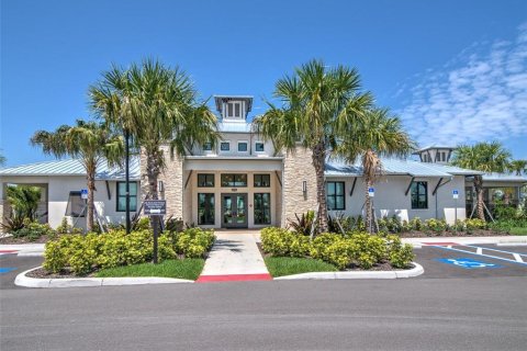 House in Apollo Beach, Florida 4 bedrooms, 182.92 sq.m. № 2151964 - photo 30