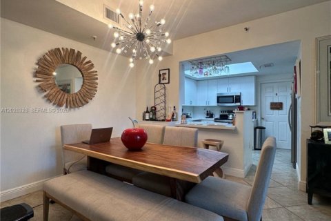 Condo in Doral, Florida, 3 bedrooms  № 2087171 - photo 6