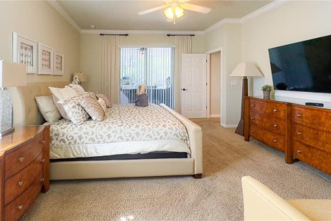 House in Davenport, Florida 5 bedrooms, 312.8 sq.m. № 1809963 - photo 24