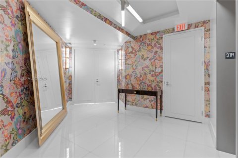 Condominio en venta en Sunny Isles Beach, Florida, 4 dormitorios, 358.05 m2 № 2428231 - foto 2
